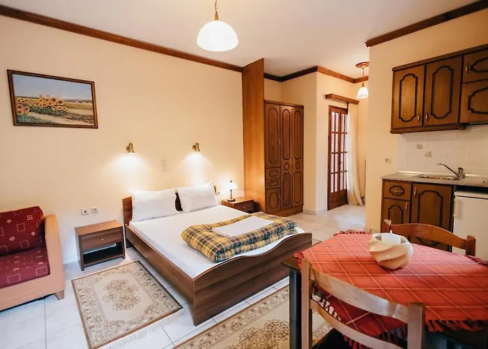 Studios Ευτυχια-6 * Kalavryta